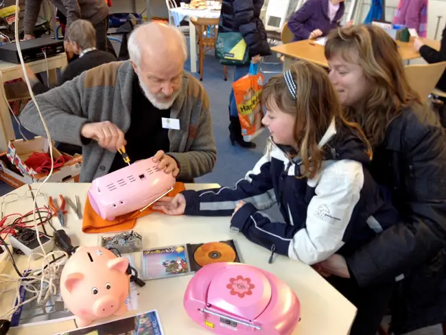 repair-cafe-bozuk-esyaya-ucretsiz-tamir